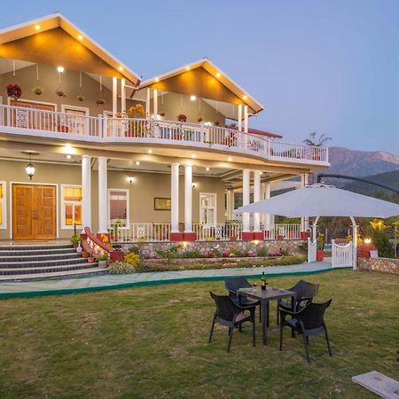 Stayvista At Silveroaks Cottage Déhrádún Exteriér fotografie